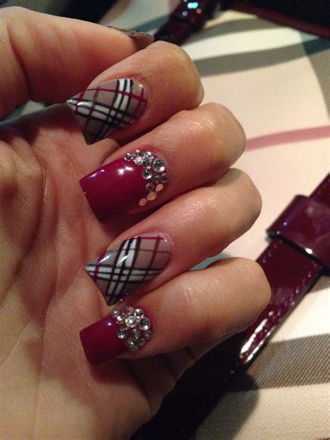 burberry inspired nails|Burberry nail art ideas.